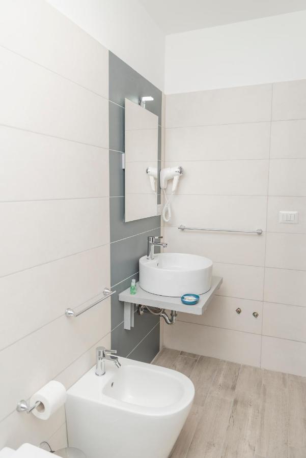 Отель Fladi House Катания Экстерьер фото